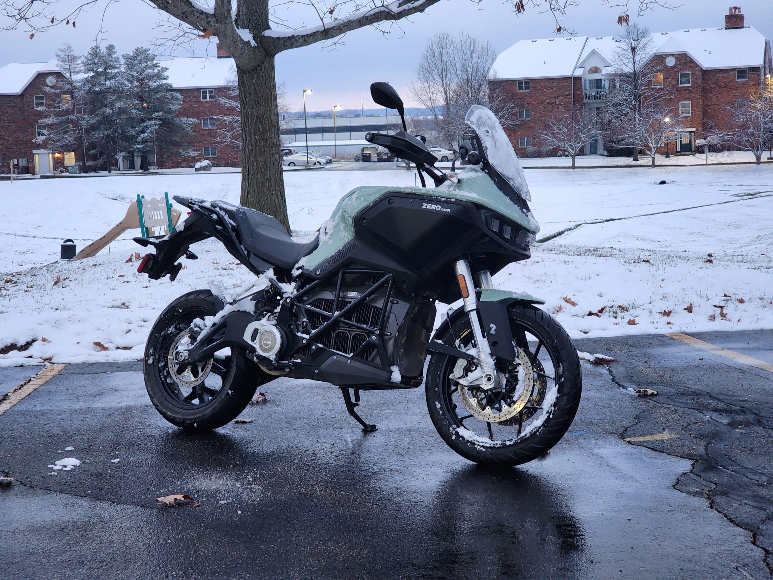 I'm Daily Riding A Zero Electric Motorcycle Through Freezing ...