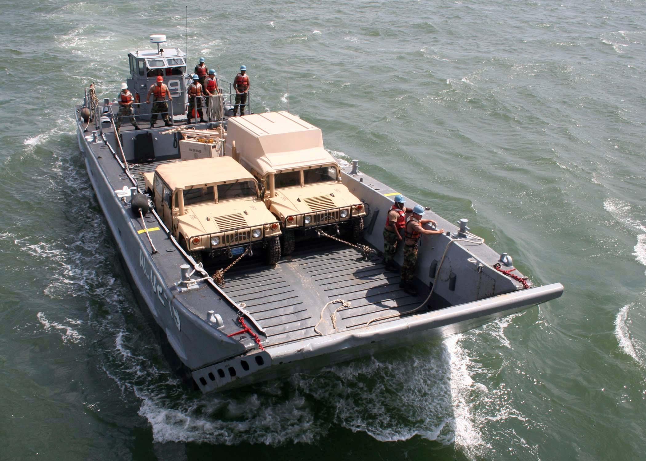 Landing Craft, Mechanized and Utility - LCM/LCU > United States ...