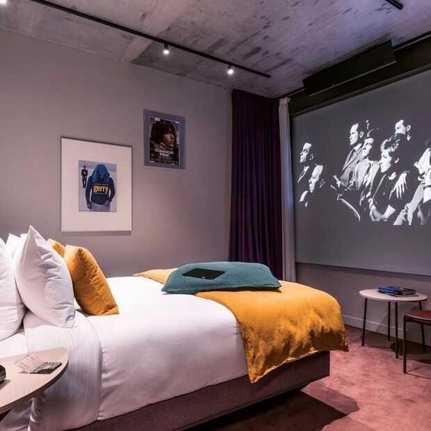 Nieuw in Parijs: het eerste bioscoophotel ter wereld!