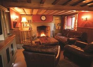 Cool Cottages Brecon: House in Hills